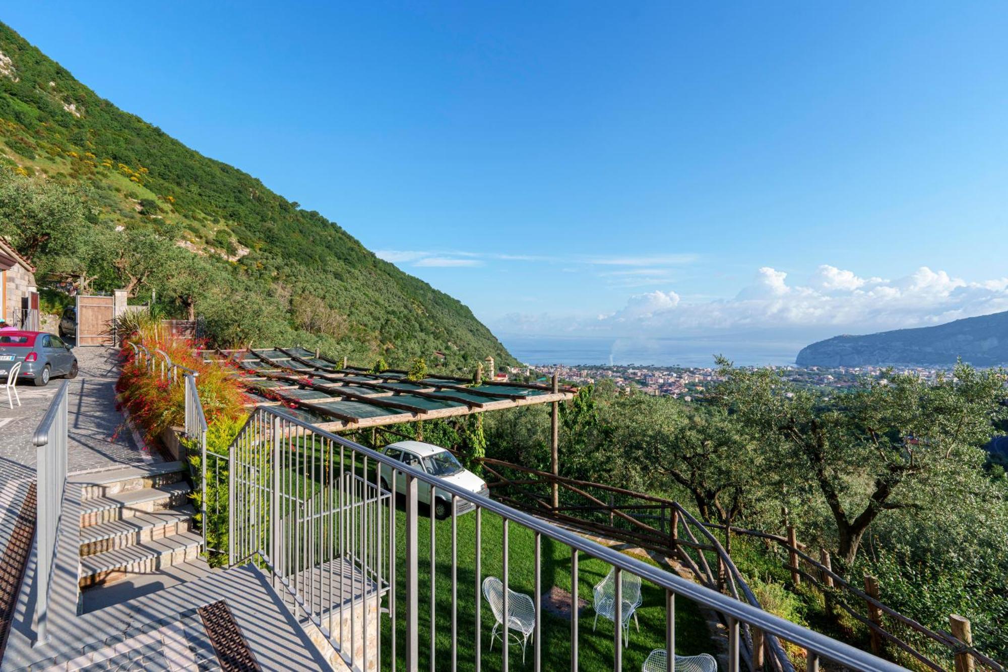Holidays Homes The Dream Sant'Agnello Esterno foto
