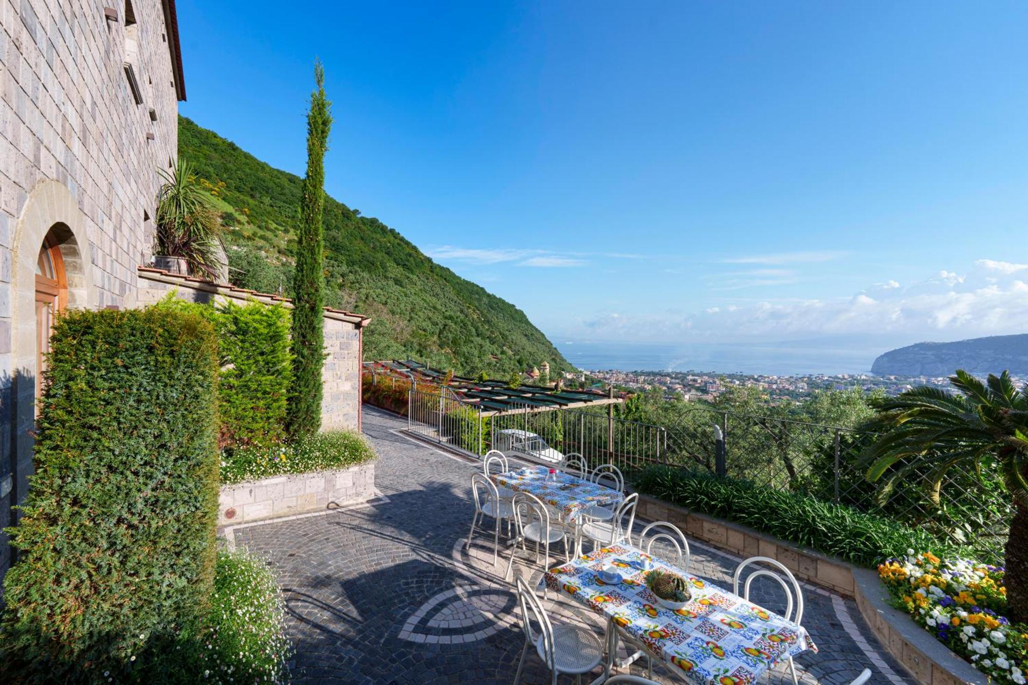 Holidays Homes The Dream Sant'Agnello Esterno foto